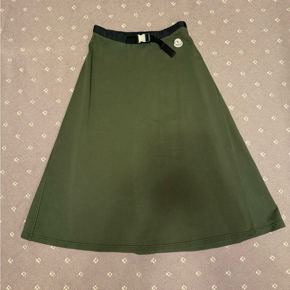 Moncler midi Sweatshirt Skirt - Picture 2 of 9